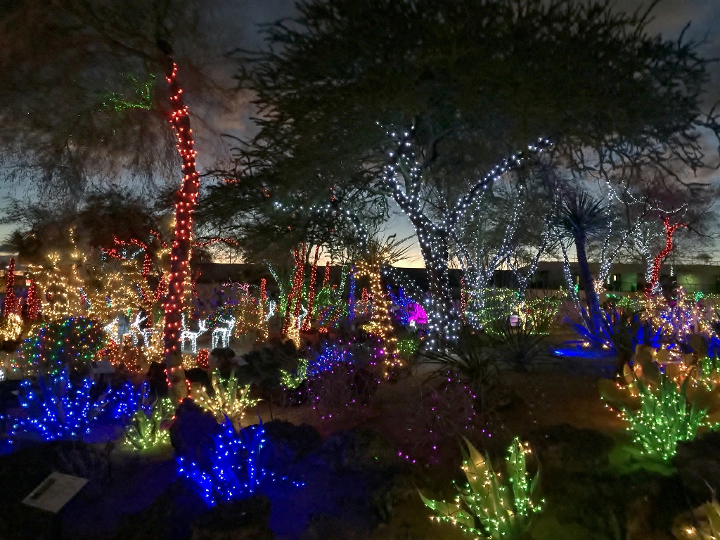 Christmas Lights Up Las Vegas Candy Atlas